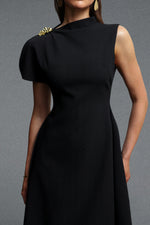 Load image into Gallery viewer, Weren Elegant Contour High Neck Asymmetric Black Maxi Dress