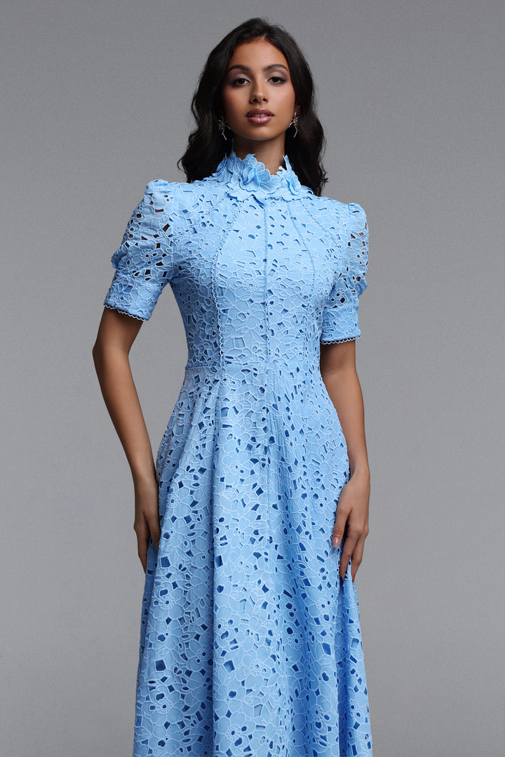 Kitsu Short Sleeve Midi Dress	